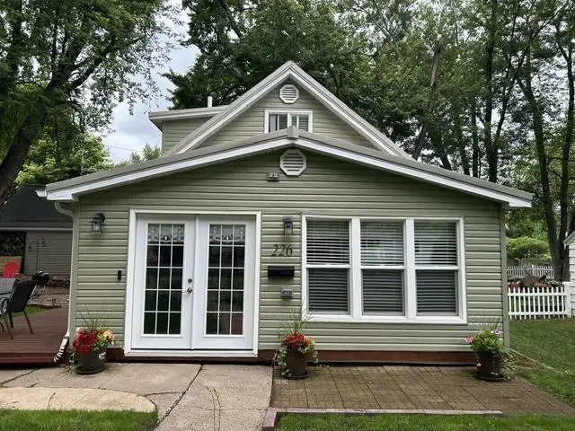 226 N 6TH AVENUE, Wausau, WI 54401 - #1