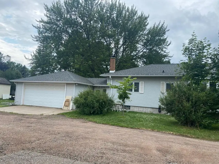 301 EDWARDS STREET, Wausau, WI 54401 - #3