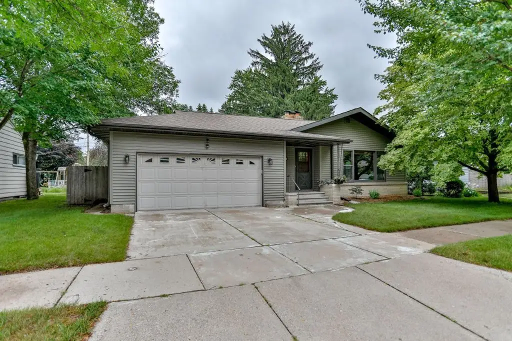 2619 OAKWOOD BOULEVARD, Wausau, WI 54403 - #1