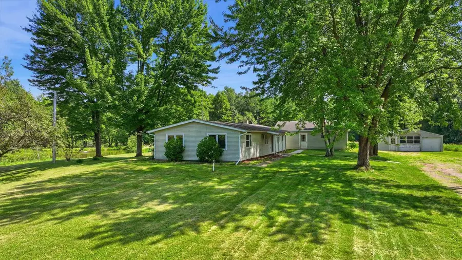 11555 EISENHOWER DRIVE, Chili, WI 54420 - #2