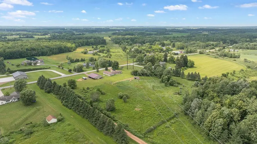 9588 S WASHINGTON AVENUE, Marshfield, WI 54449 - #2