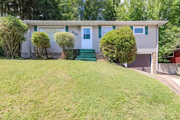 212 N 11TH AVENUE, Wausau, WI 54401