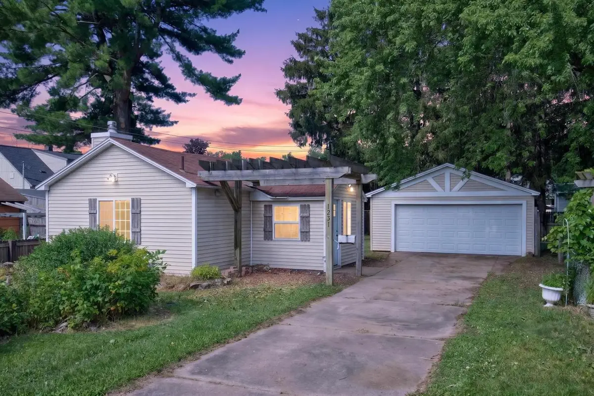 1231 N 15TH STREET, Wisconsin Rapids, WI 54494 - #1