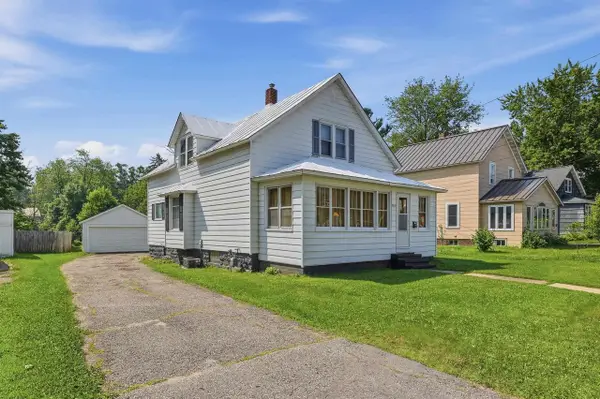 449 W CLARK STREET, Stevens Point, WI 54481
