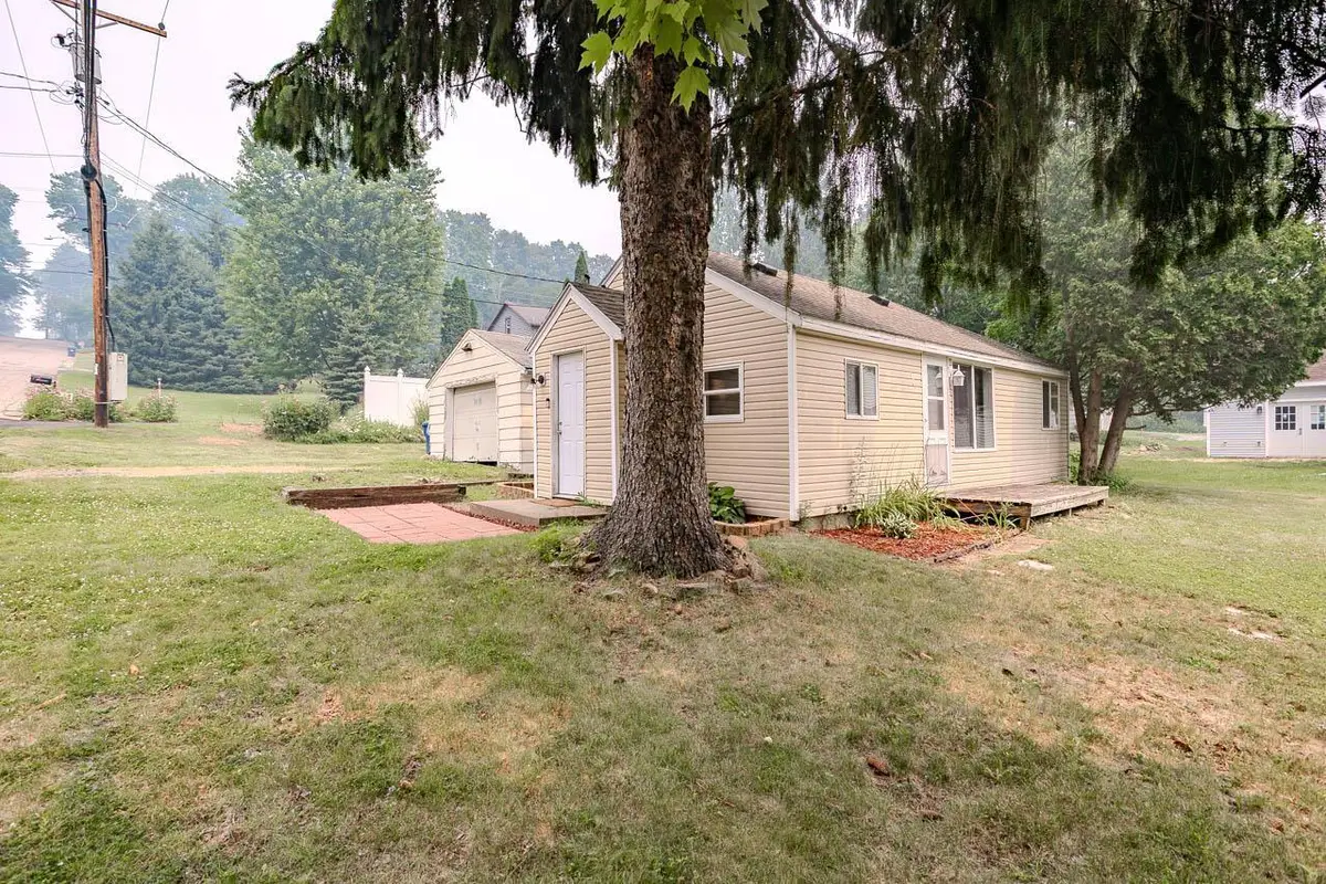 902 BROWN STREET, Wausau, WI 54403 - #1