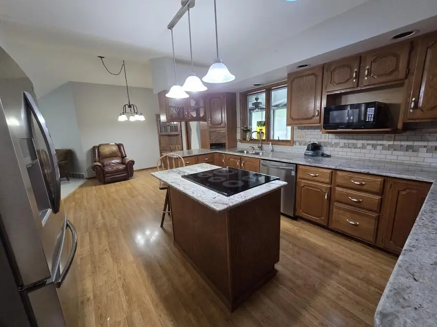 8040 WHITE PINE DRIVE, Wisconsin Rapids, WI 54494 - #3