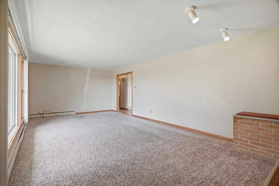 1412 N OAK AVENUE, Marshfield, WI 54449 - #3