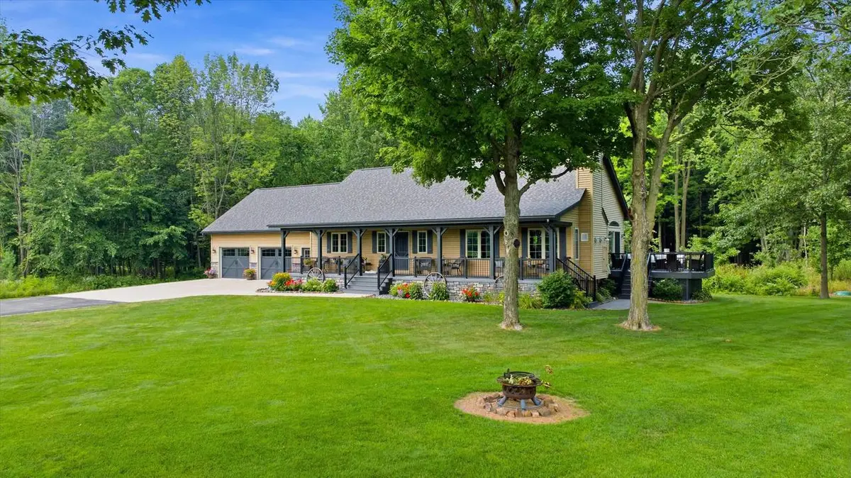 9432 STATE HIGHWAY 186, Auburndale, WI 54412 - #1