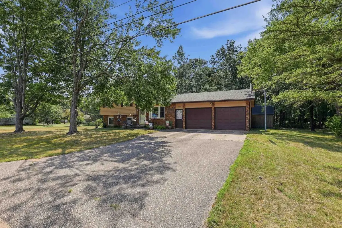 1910 S 42ND STREET, Wisconsin Rapids, WI 54494 - #1