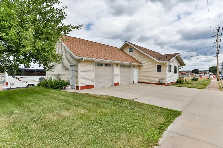 604 4TH STREET, Marathon, WI 54448 - #2