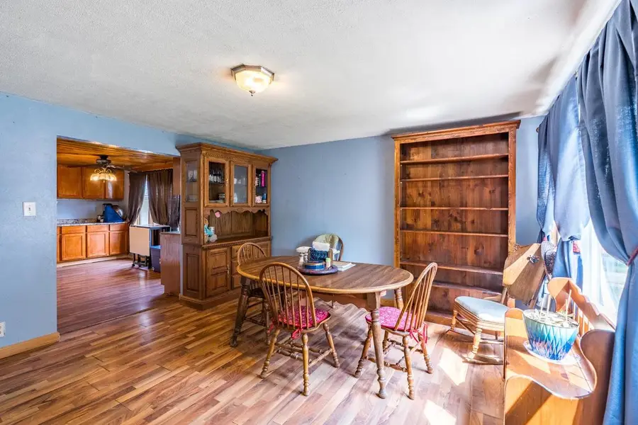 1242 S 9TH AVENUE, Wausau, WI 54401 - #3