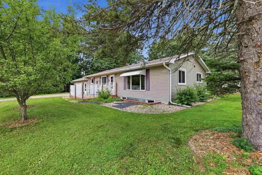 500 W WILSON AVENUE, Stevens Point, WI 54481 - #2