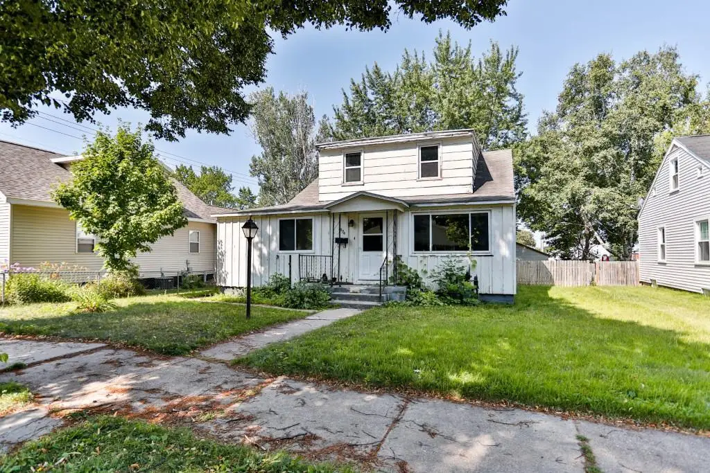 834 S 11TH AVENUE, Wausau, WI 54401 - #1