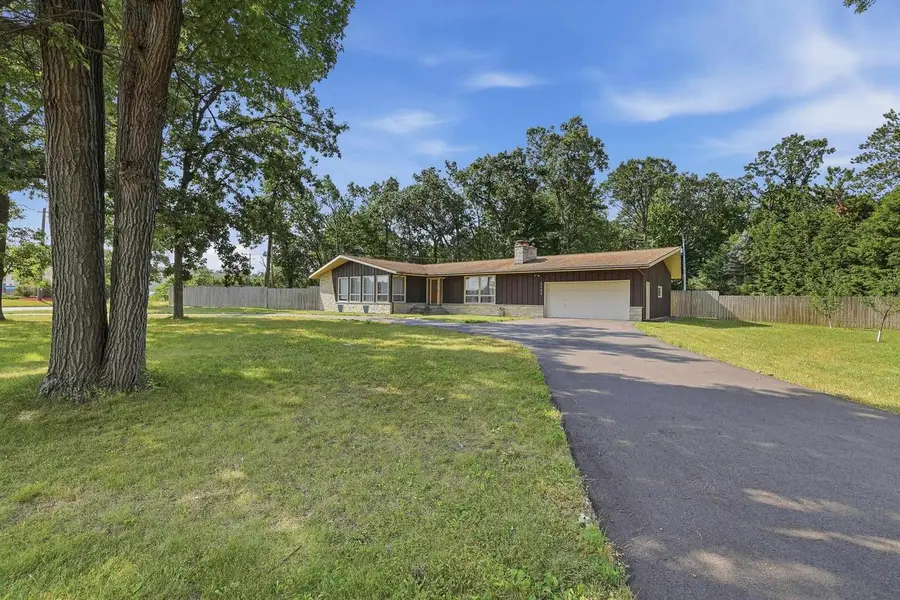 5595 ELLIS STREET, Stevens Point, WI 54482 - #2