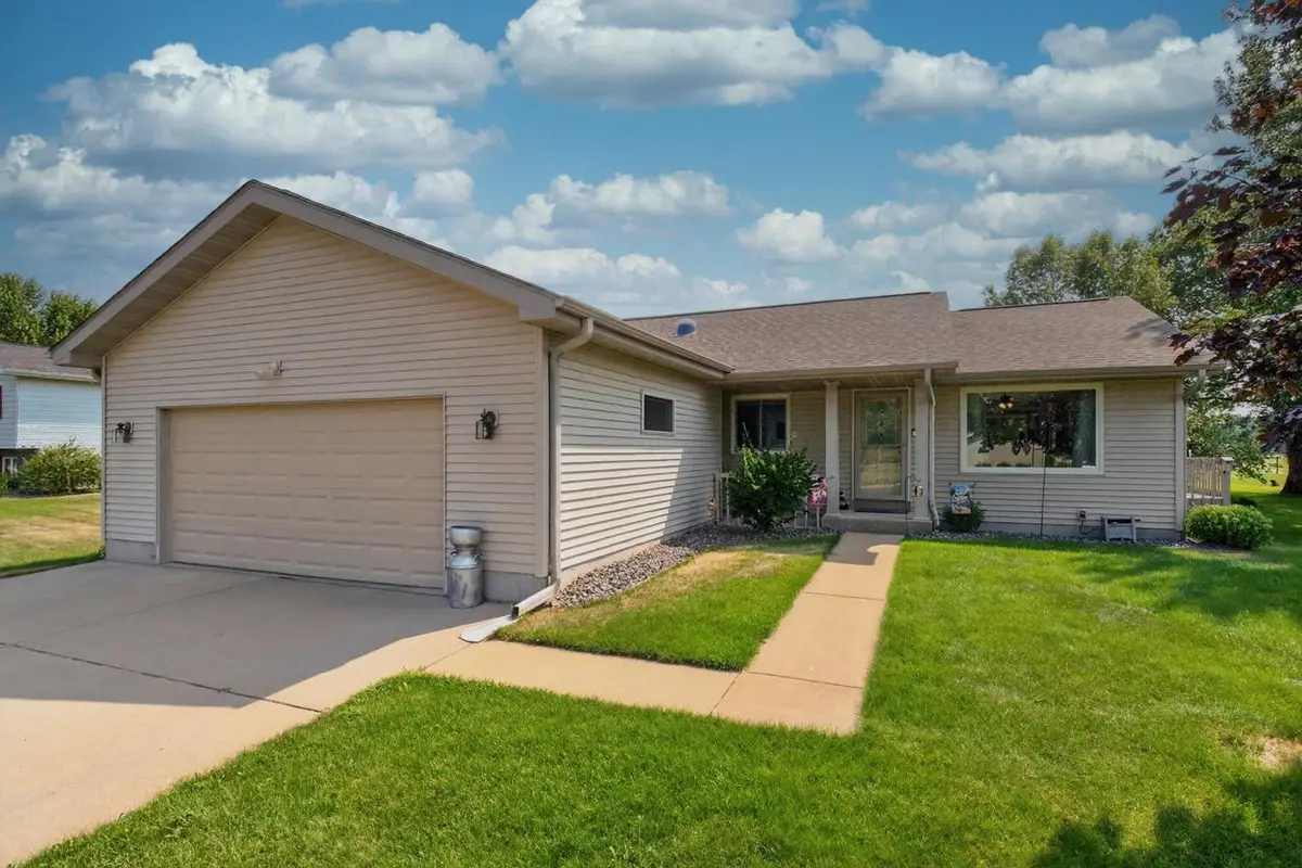 840 FAWN LANE, Port Edwards, WI 54467 - #1