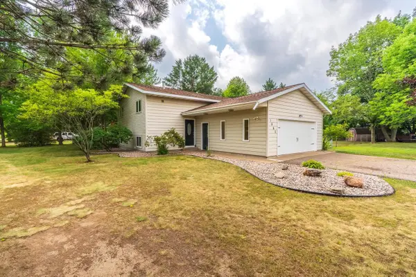 1863 EVA ROAD, Kronenwetter, WI 54455