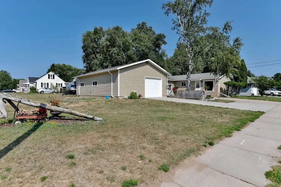 1134 S 17TH AVENUE, Wausau, WI 54401 - #2