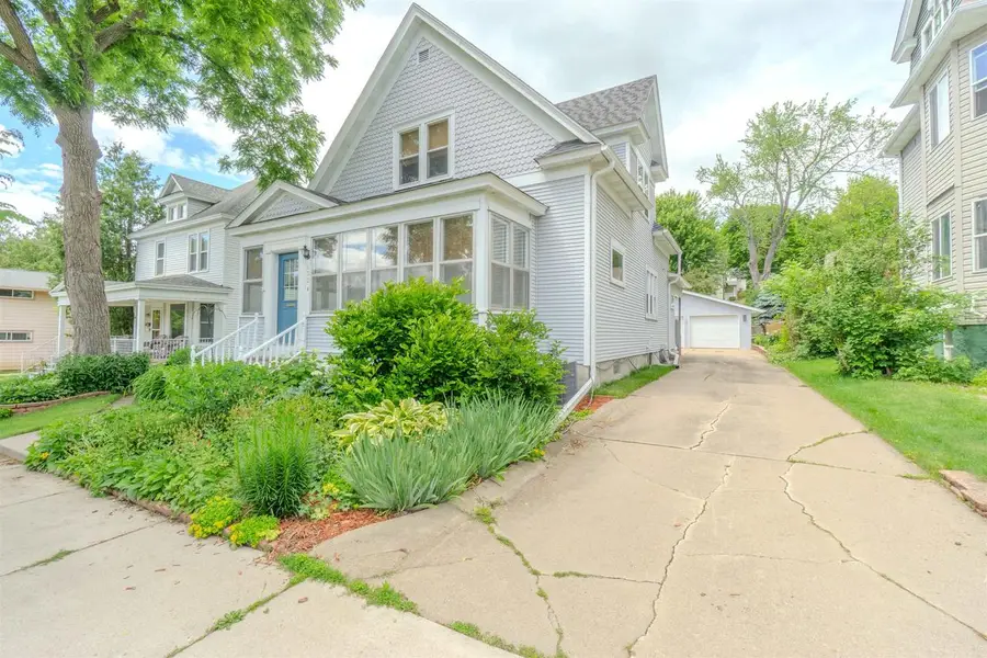 930 WASHINGTON STREET, Wausau, WI 54403 - #2