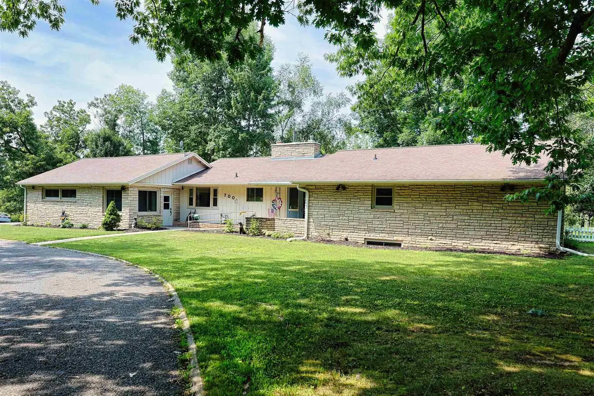 700 E RIVERSIDE AVENUE, Merrill, WI 54452 - #1