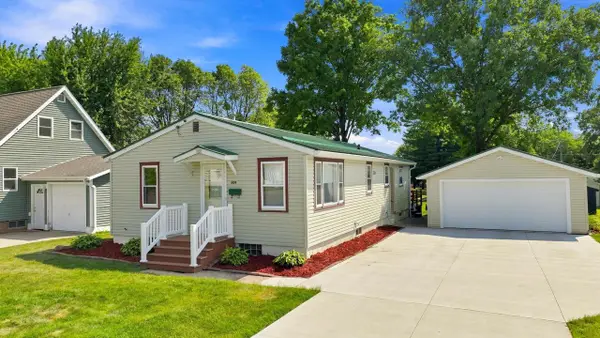 609 N ASH AVENUE, Marshfield, WI 54449