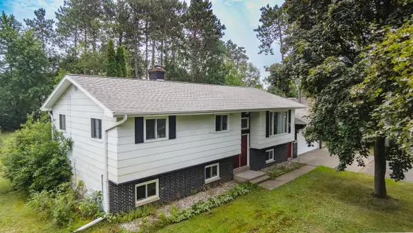 2124 GREENBUD ROAD, Kronenwetter, WI 54455