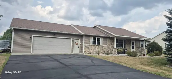 2184 SETTER DRIVE, Kronenwetter, WI 54455