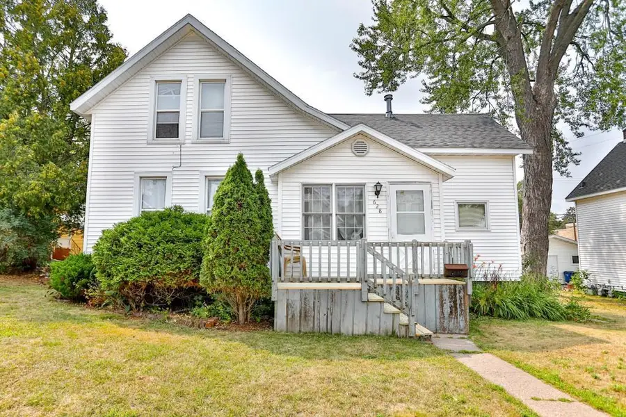 628 S 6TH AVENUE, Wausau, WI 54401 - #2
