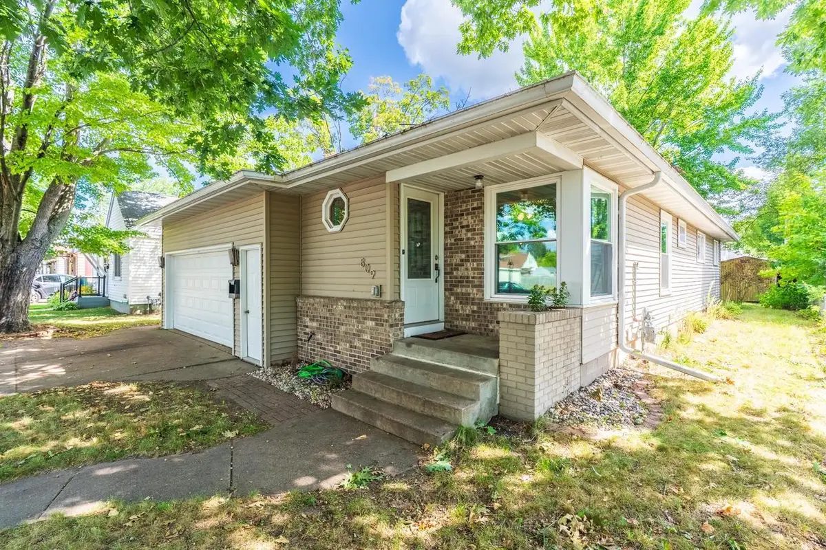 809 N 8TH AVENUE, Wausau, WI 54401 - #1