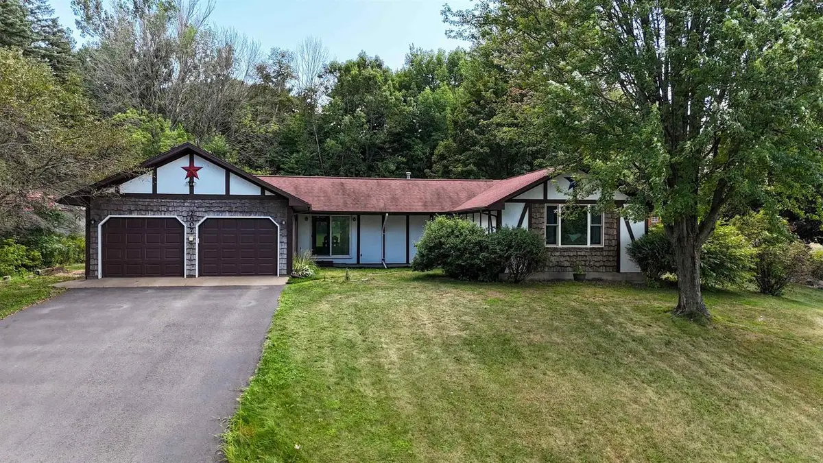 2007 FRONTAGE ROAD, Schofield, WI 54476 - #1