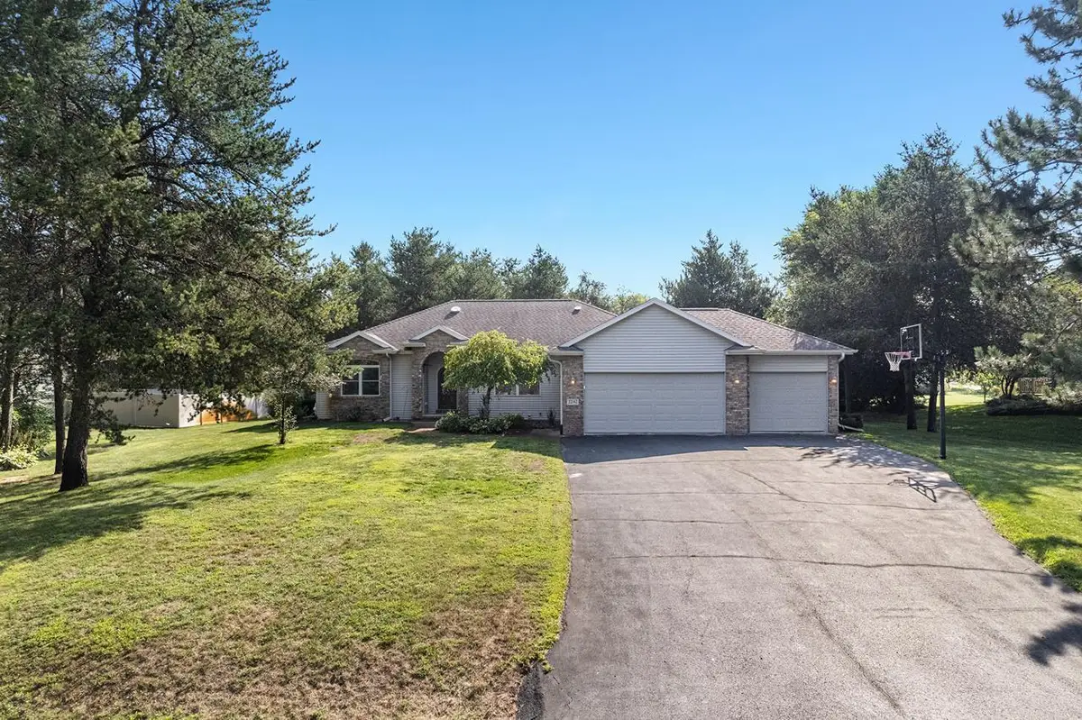 2242 MEADOW DRIVE, Kronenwetter, WI 54455 - #1