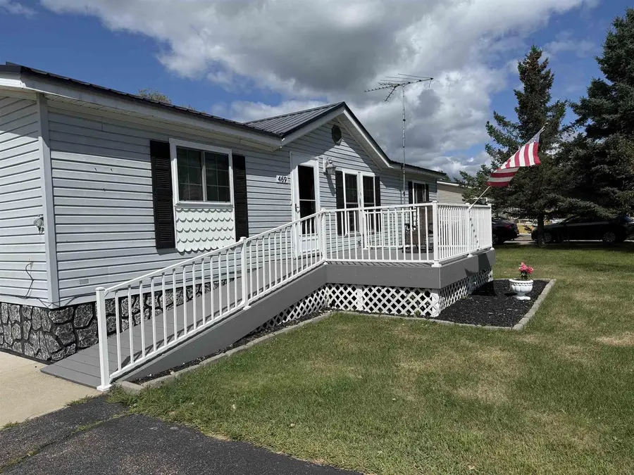 469 SARAH STREET, Birnamwood, WI 54414 - #2