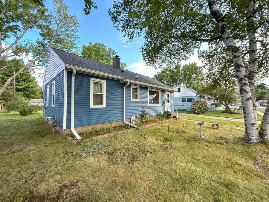 607 JOHNSON STREET, Rothschild, WI 54474 - #2