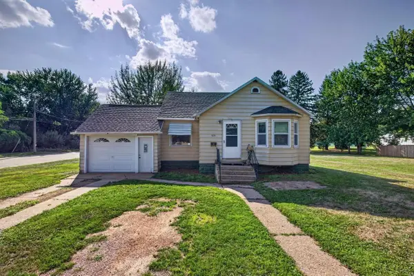 1011 11TH AVENUE NORTH, Wisconsin Rapids, WI 54495
