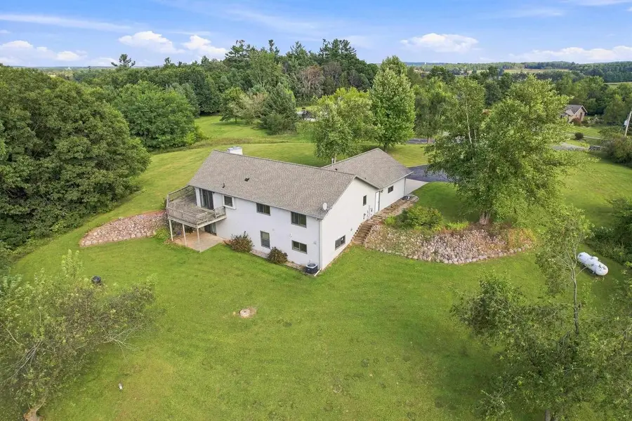 4308 KUBISIAK DRIVE, Amherst, WI 54406 - #2
