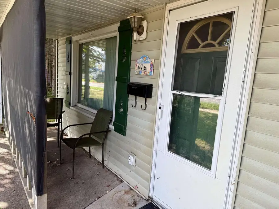 676 LAKE AVENUE SOUTH, Phillips, WI 54555 - #3