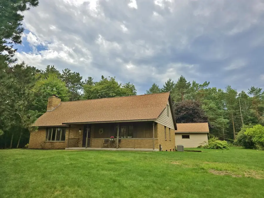4470 COOLIDGE AVENUE, Plover, WI 54467 - #2