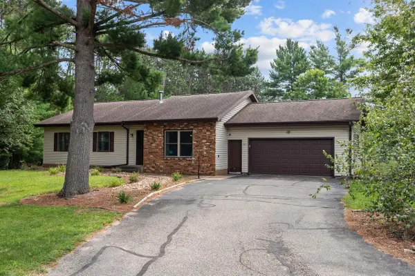 1811 WHISPERING PINE DRIVE, Plover, WI 54467