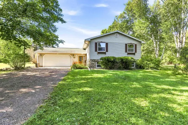 W10208 KENNY ROAD, Black River Falls, WI 54615