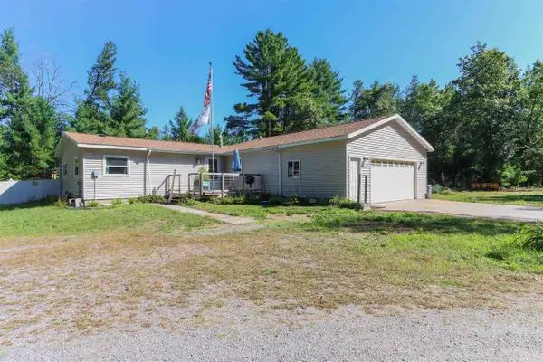8610 LAKE ROAD, Wisconsin Rapids, WI 54494