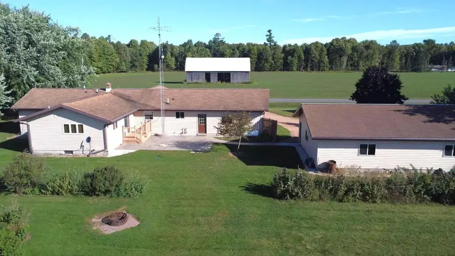 W8933 COUNTY ROAD B, Bryant, WI 54418 - #2