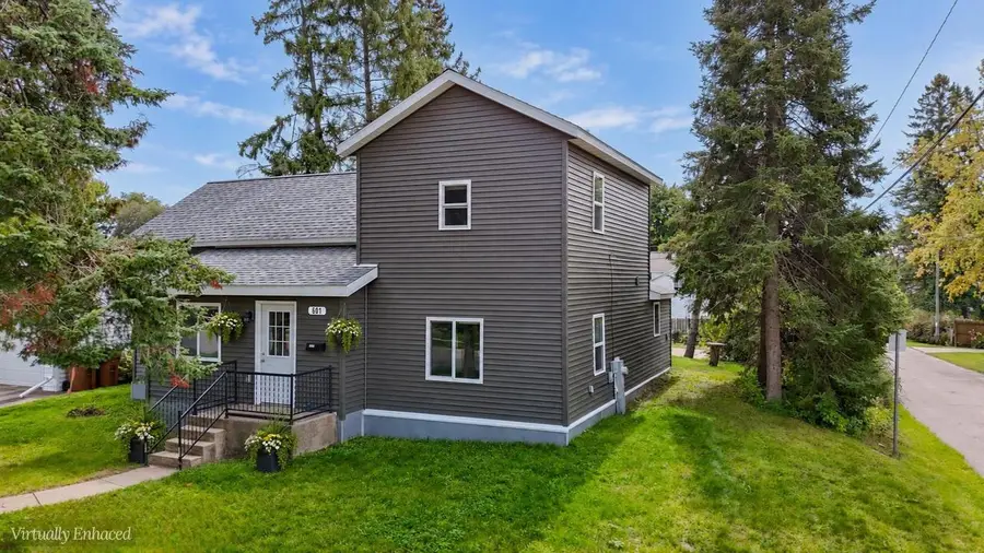 601 FIFTH AVENUE, Stevens Point, WI 54481 - #2