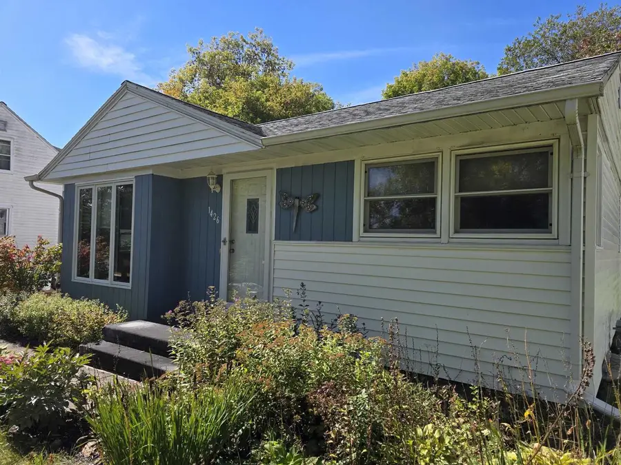 1426 N 1ST AVENUE, Wausau, WI 54401 - #3