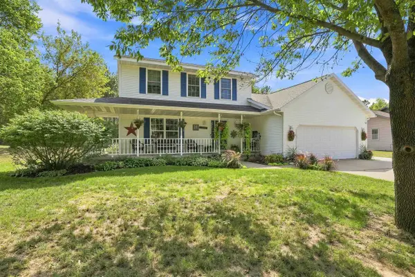 325 KING OLAVS LANE, Iola, WI 54945