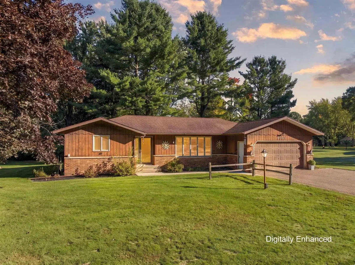 2001 E BLODGETT STREET, Marshfield, WI 54449 - #1