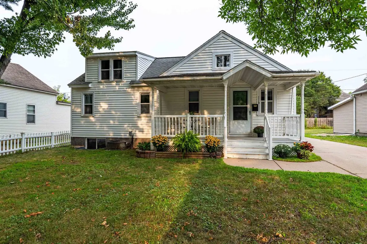 1119 S 13TH AVENUE, Wausau, WI 54401 - #1