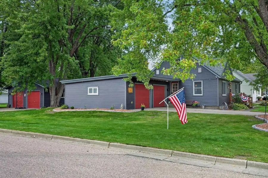 1830 CAREY STREET, Wisconsin Rapids, WI 54495 - #3