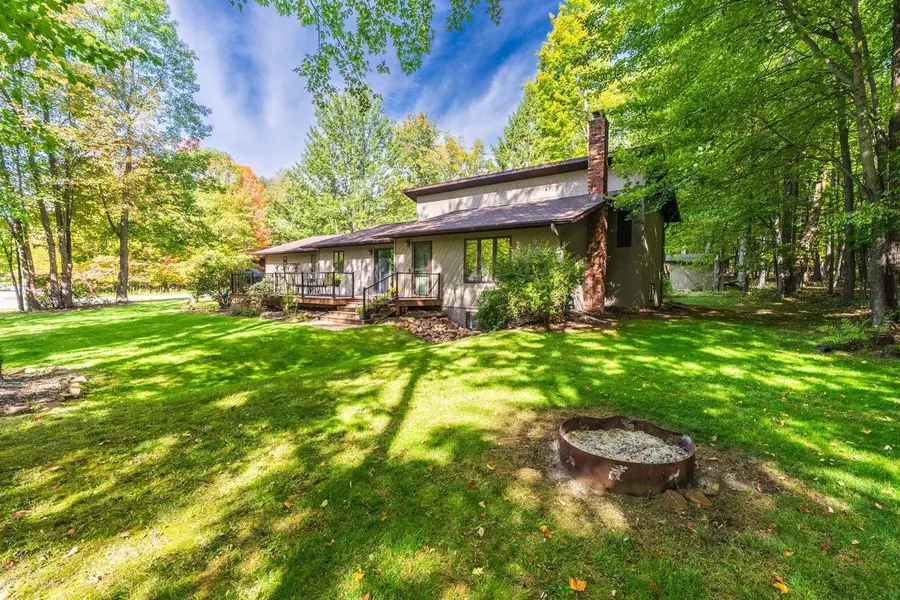 225021 BLEEDING HEART STREET, Wausau, WI 54401 - #2