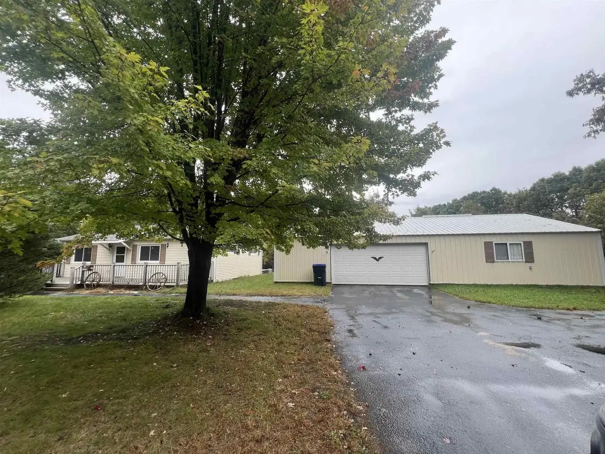 4014 W 8TH AVENUE, Wisconsin Dells, WI 53965 - #1