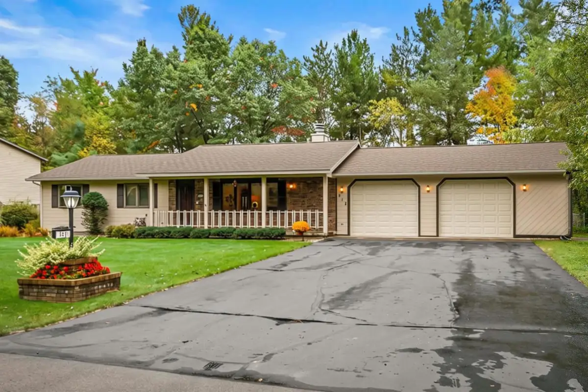 512 AUTUMN COURT, Stevens Point, WI 54481 - #1