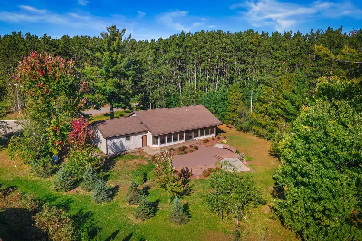 1811 WHISPERING PINE DRIVE, Plover, WI 54467 - #1